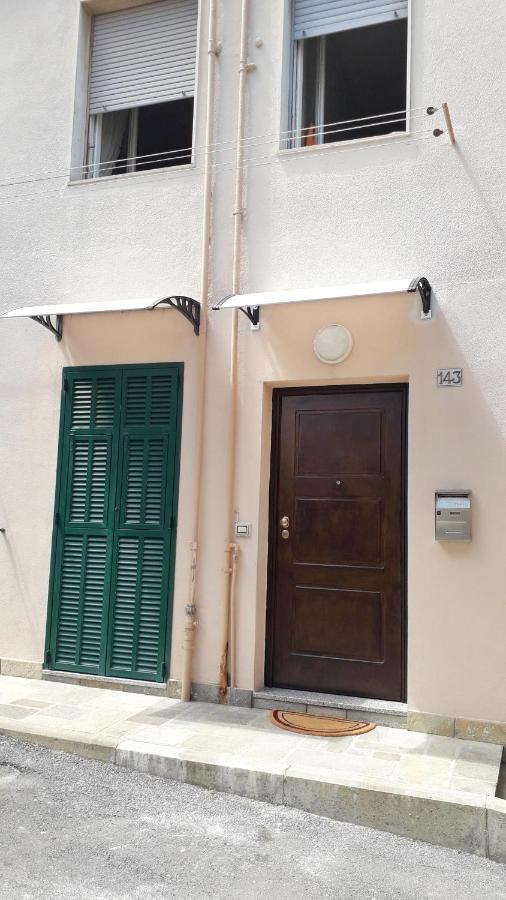 Max And Sun Parking Privato Nel Prezzo Apartment Сан Ремо Екстериор снимка