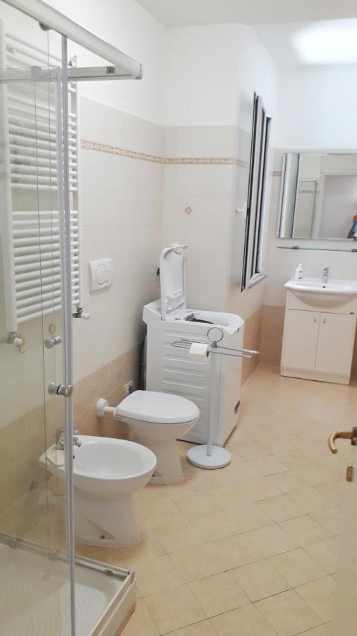 Max And Sun Parking Privato Nel Prezzo Apartment Сан Ремо Екстериор снимка